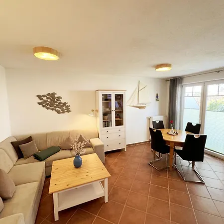 Strandlaeufer Whg 03 Mit Terrasse *