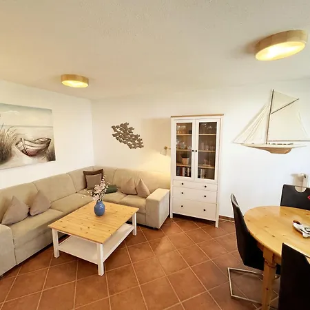 Strandlaeufer Whg 03 Mit Terrasse